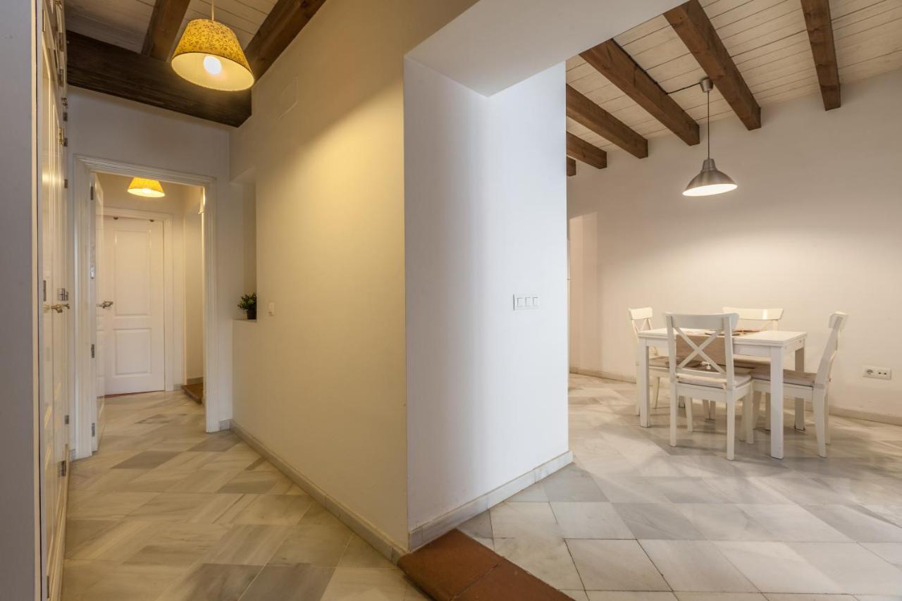Ad2a Luminoso 2 Bedroom Apartment, 250m De Catedral * Séville